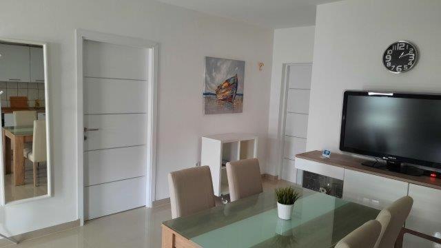 Apartmani Popovic 宁 外观 照片