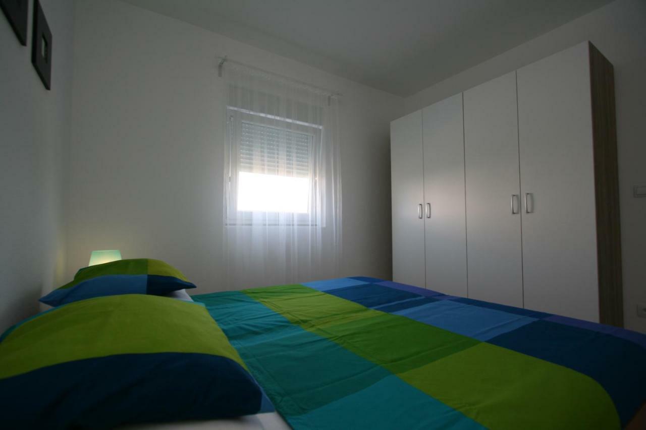 Apartmani Popovic 宁 外观 照片