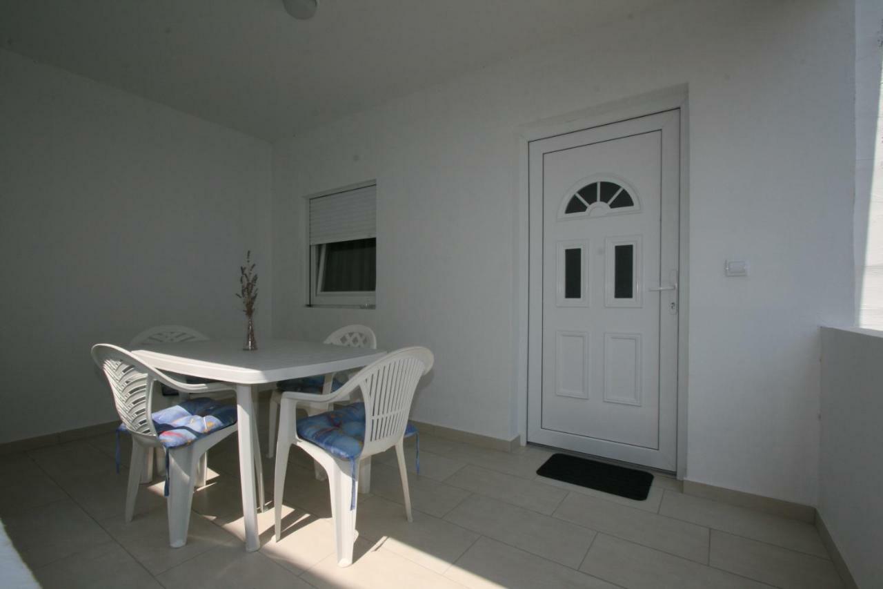 Apartmani Popovic 宁 外观 照片
